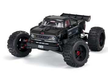Arrma 1 5 Outcast 8S EXB 4X4 Roller Brushless Stunt Truck Black 01